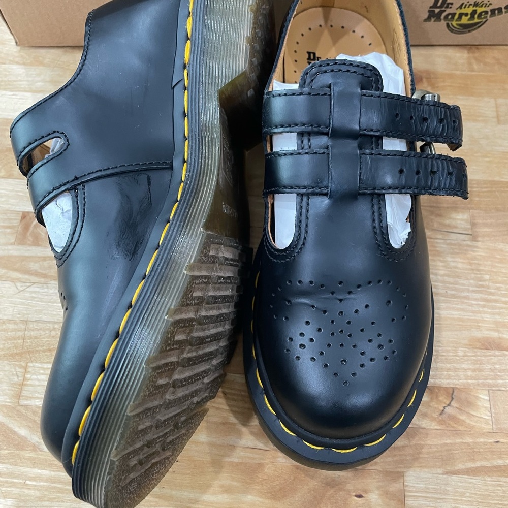 Dr Martens selling because they don’t fit anymore after I had my baby.
